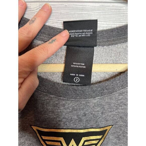 Wonder Woman, WW84 sweatshirt, plus size 2 - Picture 2 of 7